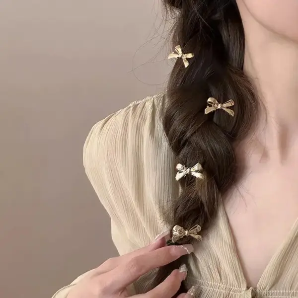 Haarspange mit Schleife Damen, klein und glänzend – Bild 3