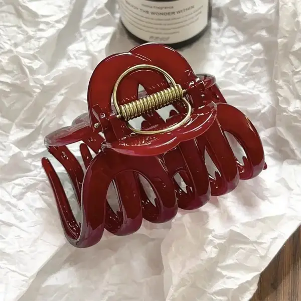 Große Haarklammer Damen in Weinrot mit goldfarbenem Ring – Bild 3
