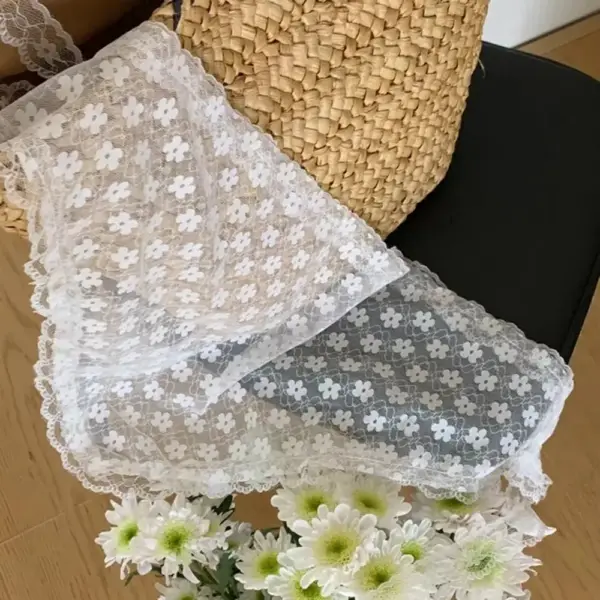 Haarband Spitze als Kopftuch mit Blumenmuster zum Binden – Bild 6